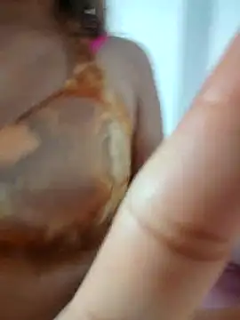 airamoon online show from March 19, 2026, 10:58 pm