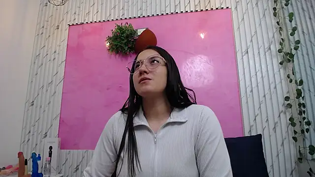 Snapshot of Abby_Bms chatting on October 20, 2025, 3:40 am Abby Bms online show from October 20, 2025, 3:40 am