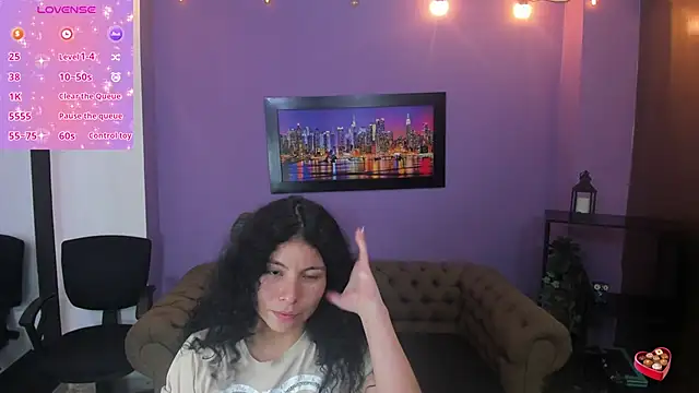 Snapshot of angelita_martins chatting on October 19, 2025, 3:29 am angelita martins online show from October 19, 2025, 3:29 am