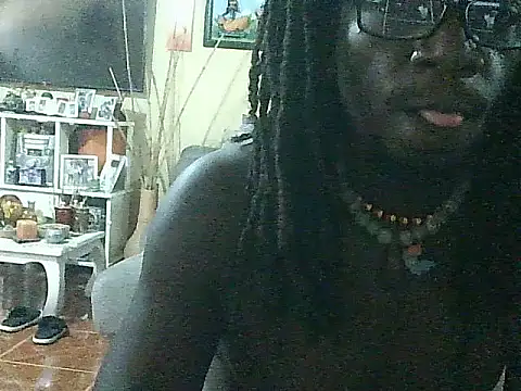 Snapshot of Blackpanther0115 chatting on September 23, 2025, 5:49 pm Blackpanther0115 online show from September 23, 2025, 5:49 pm