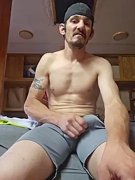 mike42088 online show from April 13, 2026, 2:00 pm