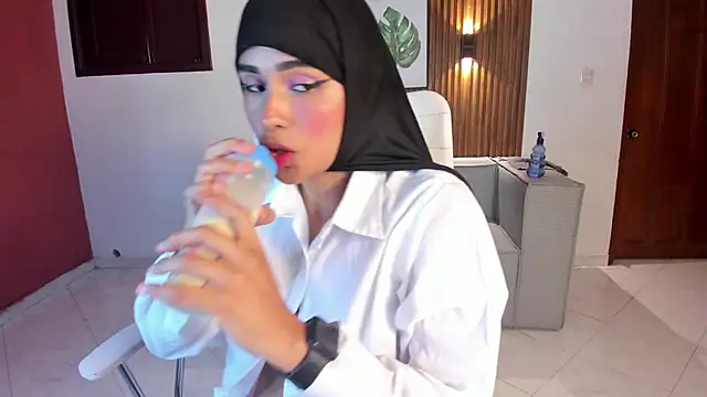 Snapshot of kayla_hasab chatting on September 14, 2025, 2:11 am kayla hasab online show from September 14, 2025, 2:11 am