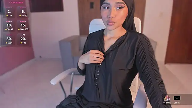Snapshot of kayla_hasab chatting on October 15, 2025, 2:22 am kayla hasab online show from October 15, 2025, 2:22 am