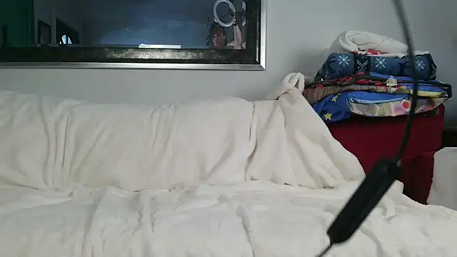 MamaFoxxx911 online show from March 20, 2026, 5:18 pm