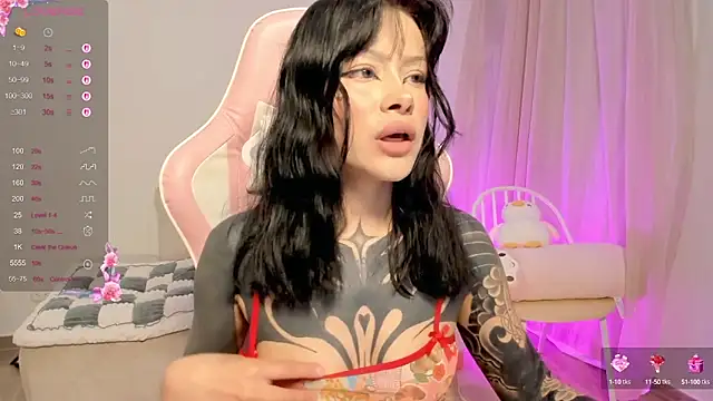 AlinaLukyanova online show from September 13, 2025, 2:22 am