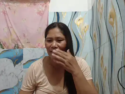 Snapshot of Juicy_69xx chatting on April 1, 2026, 1:41 pm Juicy 69xx online show from April 1, 2026, 1:41 pm