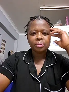 Snapshot of cairococo chatting on September 28, 2025, 5:51 pm cairococo online show from September 28, 2025, 5:51 pm