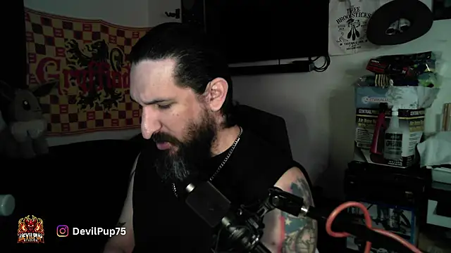 Snapshot of DevilPup75_ chatting on April 6, 2026, 2:20 am DevilPup75 online show from April 6, 2026, 2:20 am