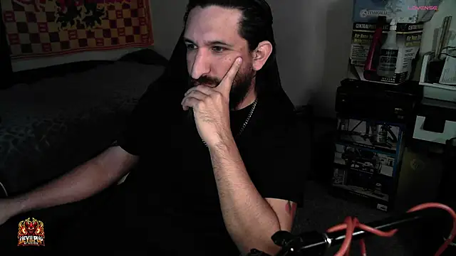 Snapshot of DevilPup75_ chatting on April 15, 2026, 7:58 pm DevilPup75 online show from April 15, 2026, 7:58 pm