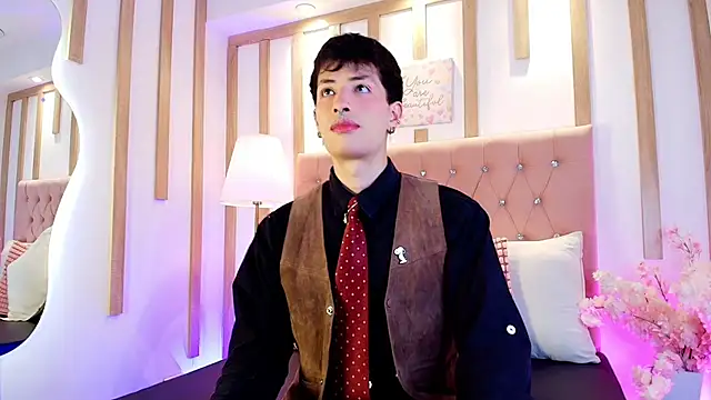 OzorioDany online show from March 19, 2026, 3:54 am