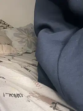 Snapshot of femboy_kittle chatting on March 26, 2026, 2:28 am femboy kittle online show from March 26, 2026, 2:28 am