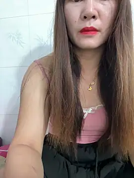 Moan Mary online show from November 10, 2025, 7:46 pm