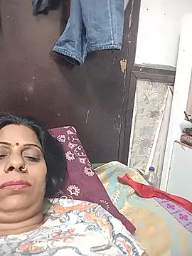 Snapshot of Soniya_Roy chatting on July 10, 2026, 6:21 pm Soniya Roy online show from July 10, 2026, 6:21 pm