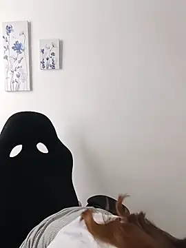 SUSY  06 online show from October 3, 2025, 12:13 pm