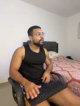 vincentjaxon online show from November 6, 2025, 10:38 am