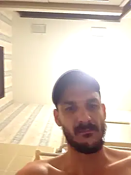 Snapshot of cozza123459 chatting on October 29, 2025, 2:19 pm cozza123459 online show from October 29, 2025, 2:19 pm