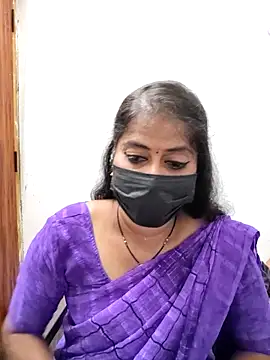 Snapshot of tamil_Sigappu_Roja chatting on May 18, 2026, 4:07 am tamil Sigappu Roja online show from May 18, 2026, 4:07 am