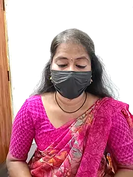 Snapshot of tamil_Sigappu_Roja chatting on July 15, 2026, 12:38 am tamil Sigappu Roja online show from July 15, 2026, 12:38 am