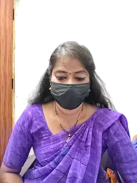 Snapshot of tamil_Sigappu_Roja chatting on July 17, 2026, 12:39 am tamil Sigappu Roja online show from July 17, 2026, 12:39 am