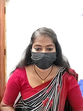 Snapshot of tamil_Sigappu_Roja chatting on July 18, 2026, 1:10 am tamil Sigappu Roja online show from July 18, 2026, 1:10 am
