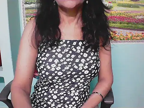 Snapshot of Lovely_bhabhi143 chatting on March 18, 2026, 6:05 am Lovely bhabhi143 online show from March 18, 2026, 6:05 am