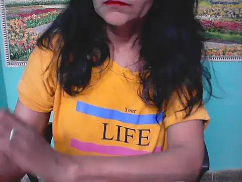 Snapshot of Lovely_bhabhi143 chatting on March 24, 2026, 6:29 am Lovely bhabhi143 online show from March 24, 2026, 6:29 am