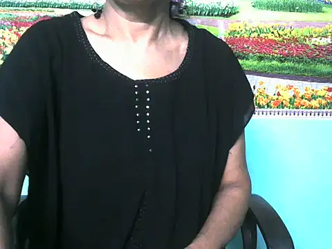 Snapshot of Lovely_bhabhi143 chatting on April 6, 2026, 6:03 am Lovely bhabhi143 online show from April 6, 2026, 6:03 am