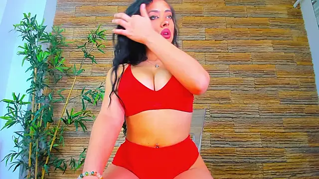 Snapshot of Cupcake_Izzy chatting on February 27, 2026, 5:40 am Cupcake Izzy online show from February 27, 2026, 5:40 am