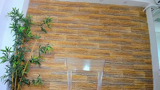 Snapshot of Cupcake_Izzy chatting on March 8, 2026, 5:44 am Cupcake Izzy online show from March 8, 2026, 5:44 am