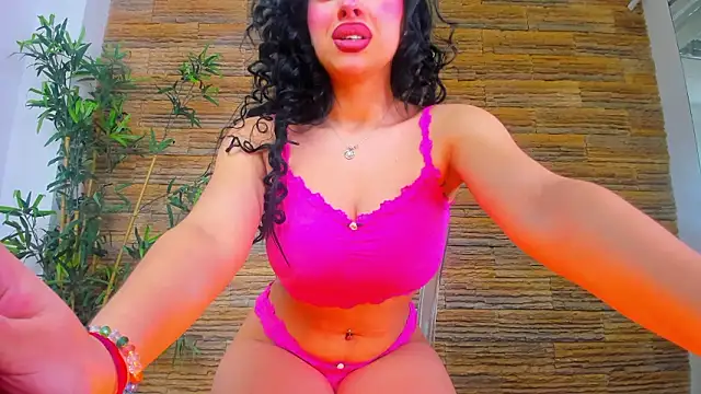 Snapshot of Cupcake_Izzy chatting on March 9, 2026, 5:33 am Cupcake Izzy online show from March 9, 2026, 5:33 am