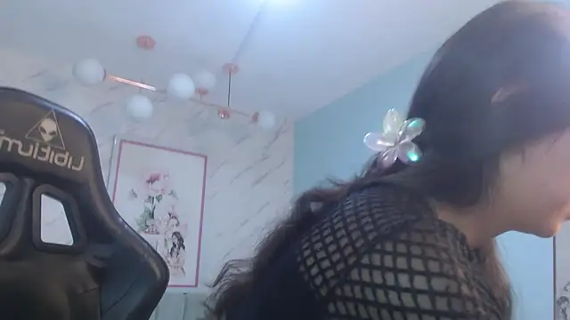 Snapshot of victoria_hernandez_t_ chatting on March 10, 2026, 1:05 pm victoria hernandez t online show from March 10, 2026, 1:05 pm