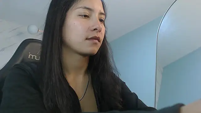 Snapshot of victoria_hernandez_t_ chatting on March 14, 2026, 1:27 pm victoria hernandez t online show from March 14, 2026, 1:27 pm