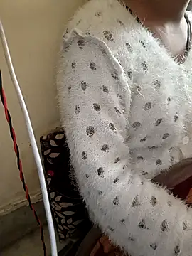 Alia-00 online show from February 11, 2026, 5:45 am