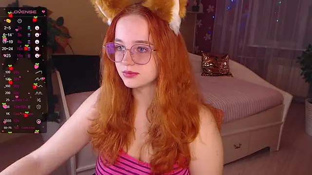 LunaSweet18 online show from October 22, 2025, 11:43 am