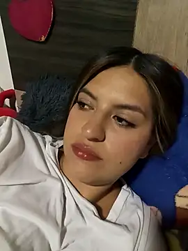 Sophie petit1 online show from October 5, 2025, 1:15 am