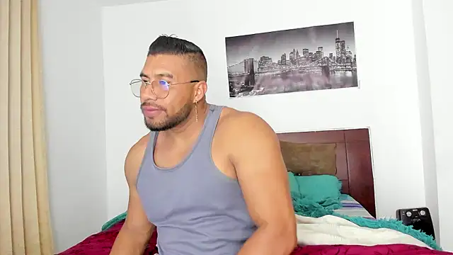 AntonyDAngelo25 online show from February 10, 2026, 4:49 am