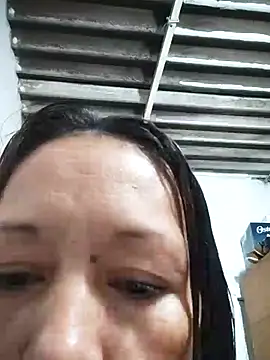 Snapshot of marinita13 chatting on September 12, 2025, 2:44 am marinita13 online show from September 12, 2025, 2:44 am