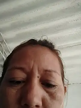 marinita13 online show from January 17, 2026, 12:21 pm