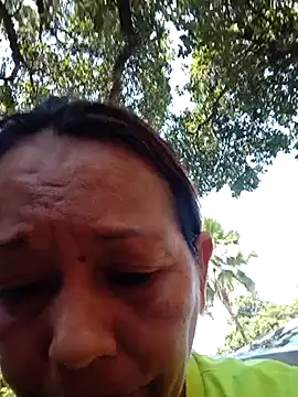 Snapshot of marinita13 chatting on May 9, 2026, 3:17 pm marinita13 online show from May 9, 2026, 3:17 pm