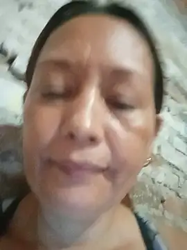 Snapshot of marinita13 chatting on May 30, 2026, 4:48 pm marinita13 online show from May 30, 2026, 4:48 pm