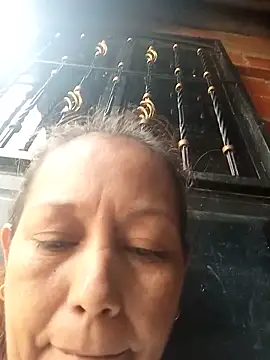 Snapshot of marinita13 chatting on June 16, 2026, 6:54 pm marinita13 online show from June 16, 2026, 6:54 pm