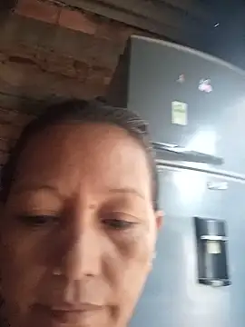 Snapshot of marinita13 chatting on June 19, 2026, 12:20 pm marinita13 online show from June 19, 2026, 12:20 pm