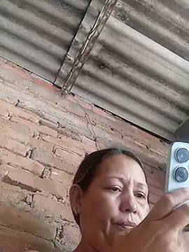 Snapshot of marinita13 chatting on July 7, 2026, 6:45 pm marinita13 online show from July 7, 2026, 6:45 pm