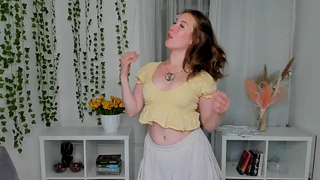 Snapshot of LanaRoselle chatting on June 24, 2026, 3:33 pm LanaRoselle online show from June 24, 2026, 3:33 pm