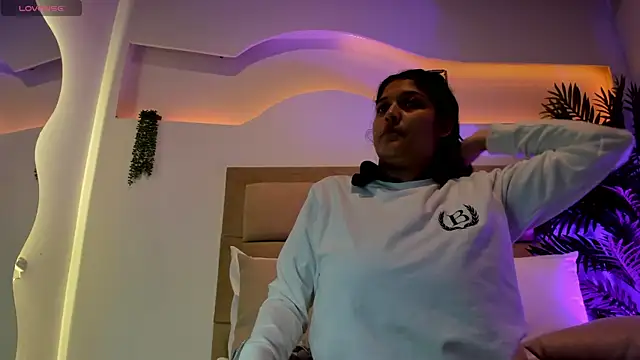 Snapshot of Ammberly__Adam23 chatting on September 21, 2025, 1:35 pm Ammberly  Adam23 online show from September 21, 2025, 1:35 pm