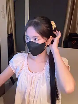 Snapshot of _Meimeibaby_ chatting on April 8, 2026, 10:26 am Meimeibaby online show from April 8, 2026, 10:26 am