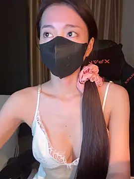 Snapshot of _Meimeibaby_ chatting on June 4, 2026, 10:43 am Meimeibaby online show from June 4, 2026, 10:43 am