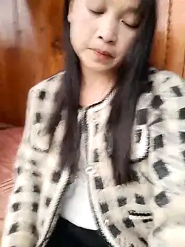 Tiyir597 online show from February 18, 2026, 2:18 am