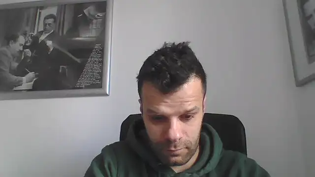 Snapshot of FROCETTO93 chatting on February 26, 2026, 7:29 am FROCETTO93 online show from February 26, 2026, 7:29 am