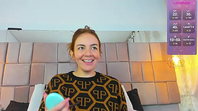 antoneella jones online show from September 16, 2025, 1:12 pm